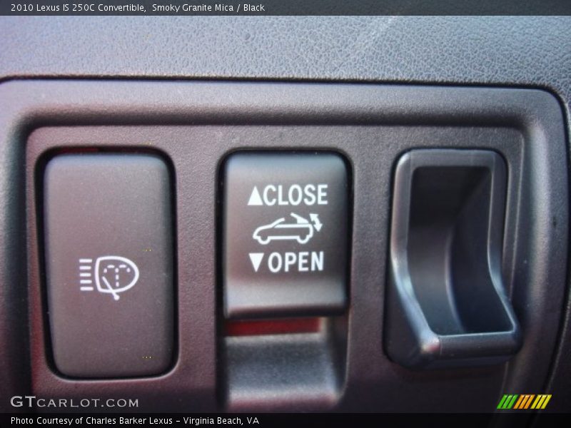 Controls of 2010 IS 250C Convertible