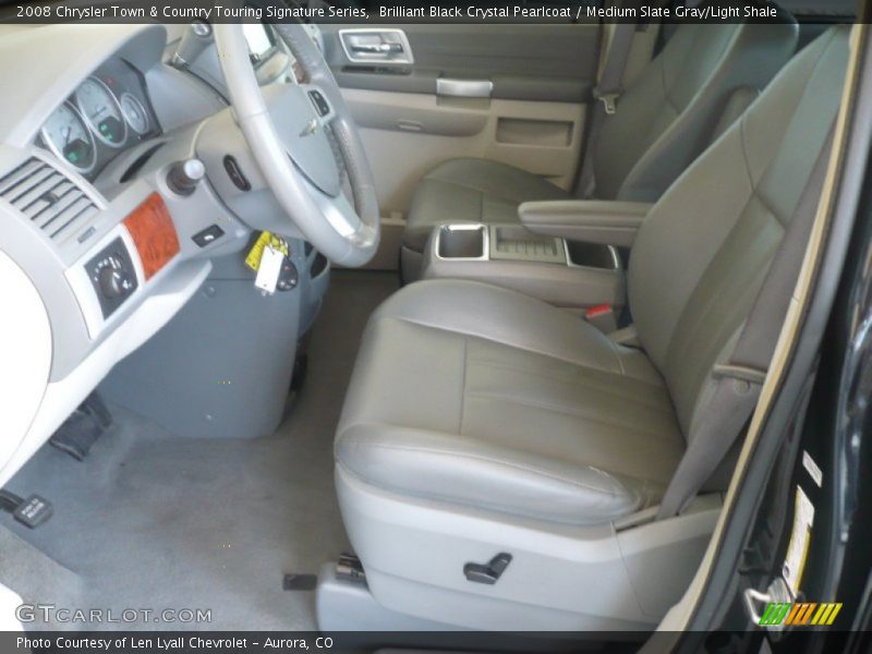 Brilliant Black Crystal Pearlcoat / Medium Slate Gray/Light Shale 2008 Chrysler Town & Country Touring Signature Series