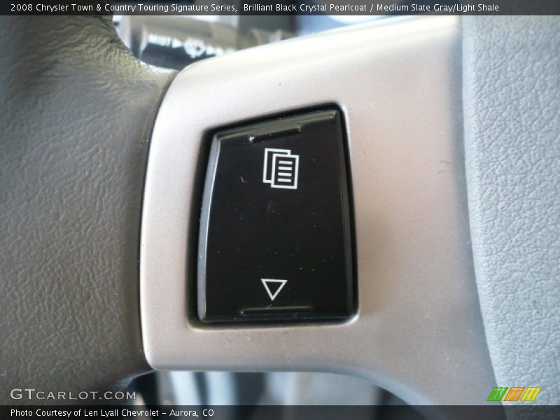 Brilliant Black Crystal Pearlcoat / Medium Slate Gray/Light Shale 2008 Chrysler Town & Country Touring Signature Series