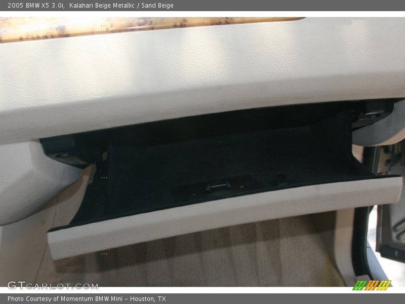 Kalahari Beige Metallic / Sand Beige 2005 BMW X5 3.0i