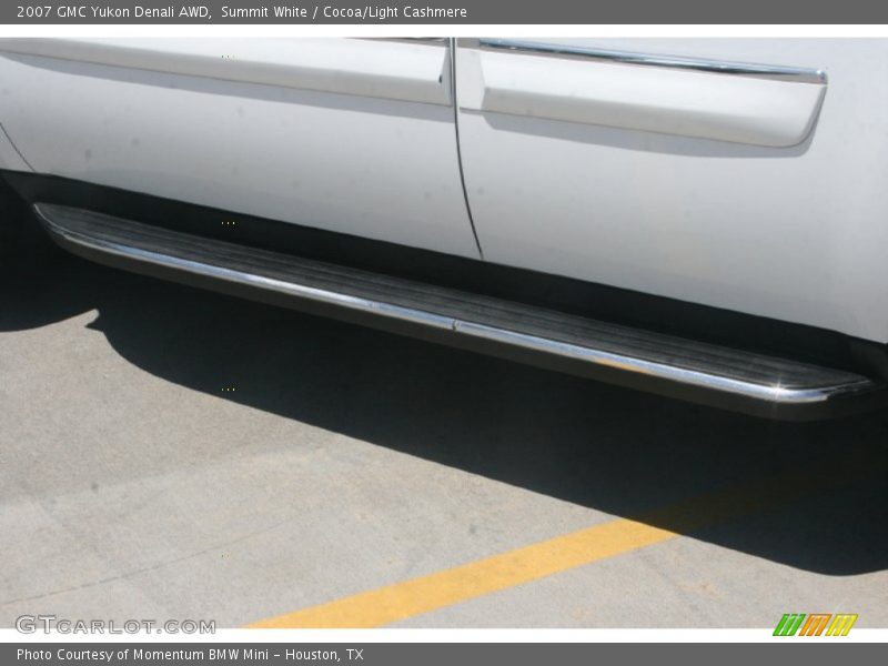 Summit White / Cocoa/Light Cashmere 2007 GMC Yukon Denali AWD
