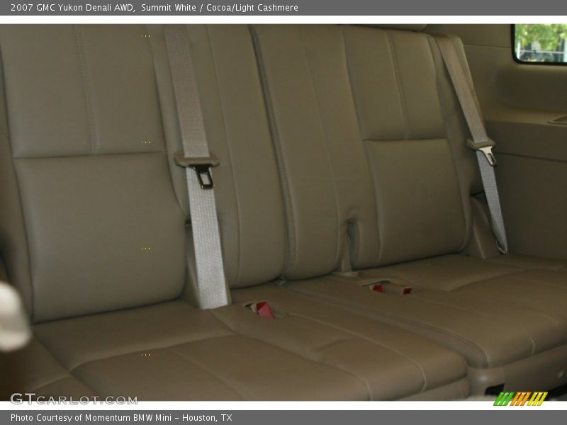 Summit White / Cocoa/Light Cashmere 2007 GMC Yukon Denali AWD