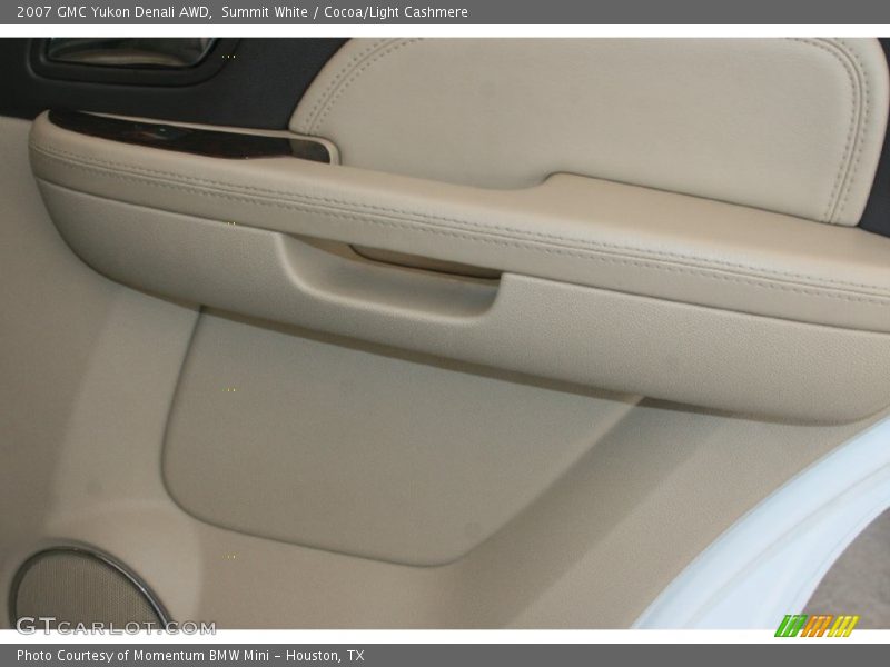 Summit White / Cocoa/Light Cashmere 2007 GMC Yukon Denali AWD