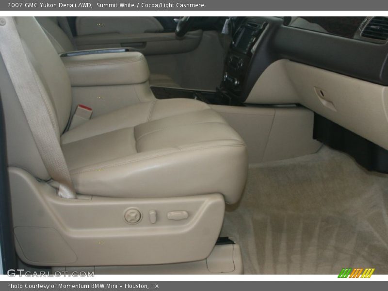 Summit White / Cocoa/Light Cashmere 2007 GMC Yukon Denali AWD