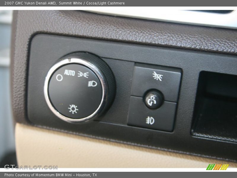 Summit White / Cocoa/Light Cashmere 2007 GMC Yukon Denali AWD