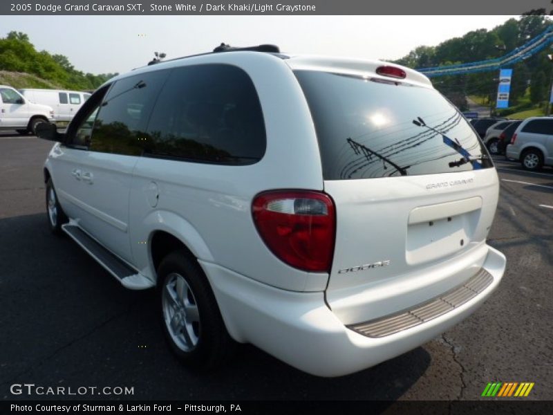 Stone White / Dark Khaki/Light Graystone 2005 Dodge Grand Caravan SXT