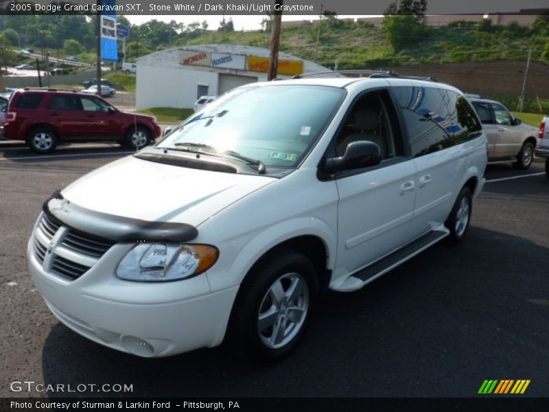 Stone White / Dark Khaki/Light Graystone 2005 Dodge Grand Caravan SXT