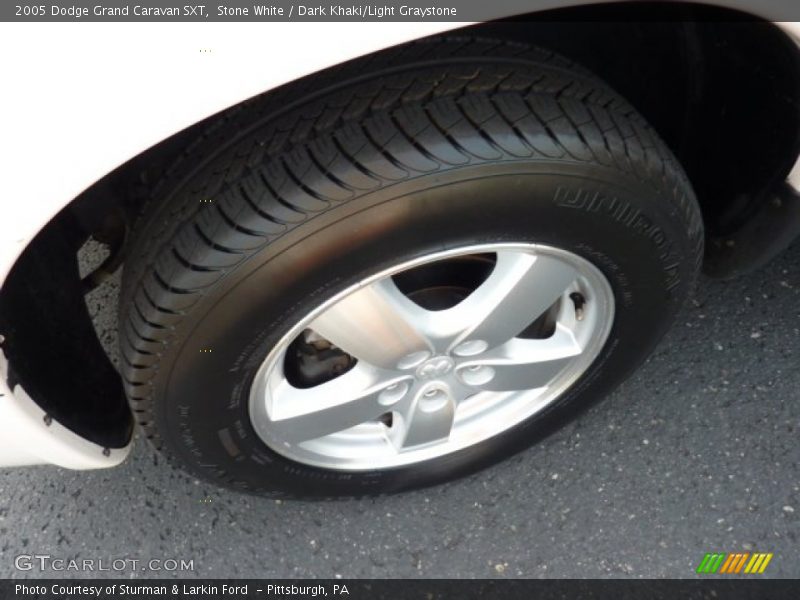 Stone White / Dark Khaki/Light Graystone 2005 Dodge Grand Caravan SXT