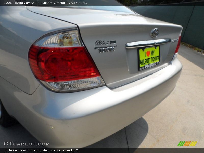 Lunar Mist Metallic / Stone Gray 2006 Toyota Camry LE