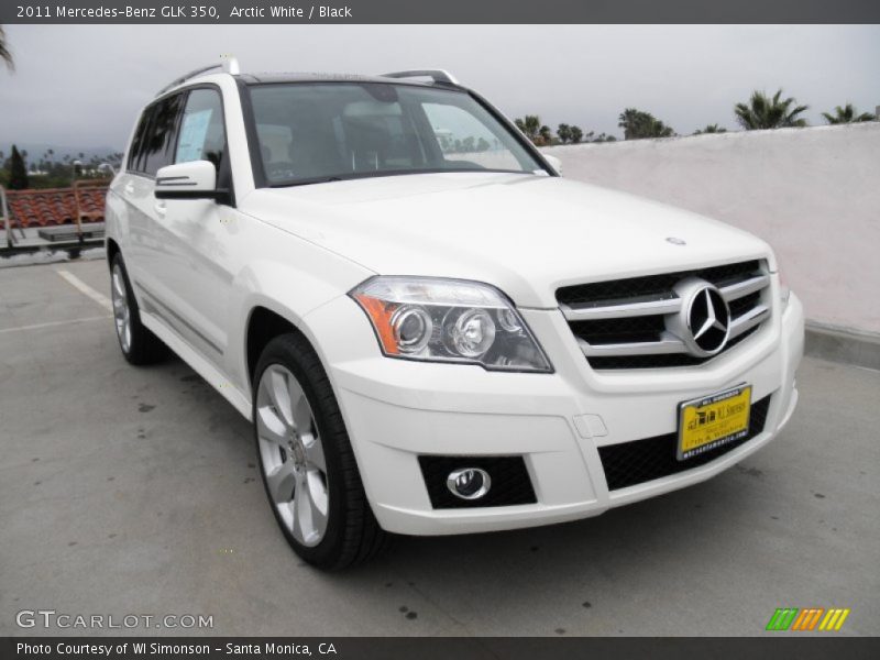 Arctic White / Black 2011 Mercedes-Benz GLK 350