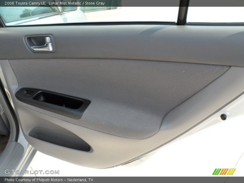 Lunar Mist Metallic / Stone Gray 2006 Toyota Camry LE