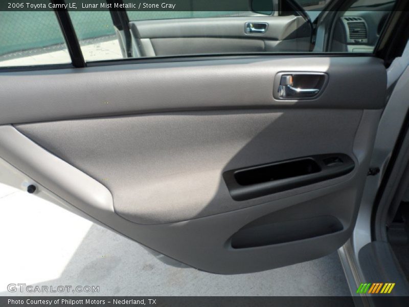 Lunar Mist Metallic / Stone Gray 2006 Toyota Camry LE