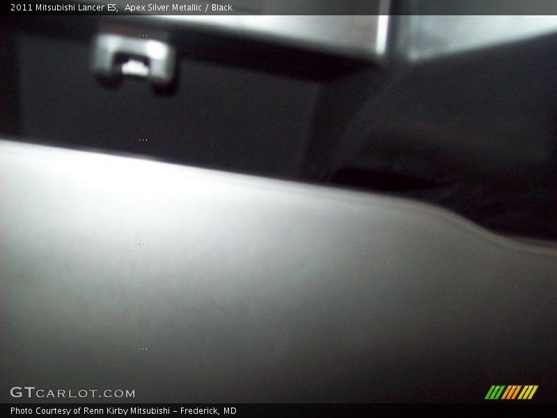 Apex Silver Metallic / Black 2011 Mitsubishi Lancer ES