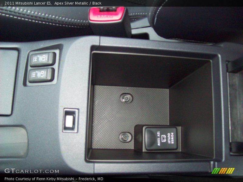 Apex Silver Metallic / Black 2011 Mitsubishi Lancer ES