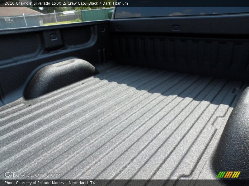 Black / Dark Titanium 2010 Chevrolet Silverado 1500 LS Crew Cab