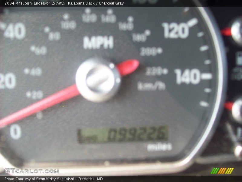 Kalapana Black / Charcoal Gray 2004 Mitsubishi Endeavor LS AWD