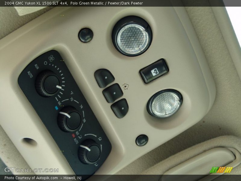 Polo Green Metallic / Pewter/Dark Pewter 2004 GMC Yukon XL 1500 SLT 4x4