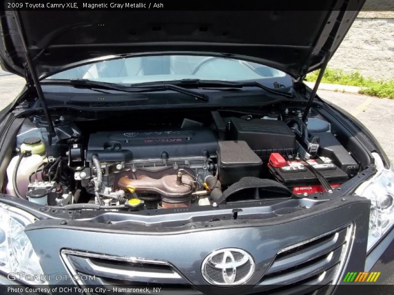 Magnetic Gray Metallic / Ash 2009 Toyota Camry XLE