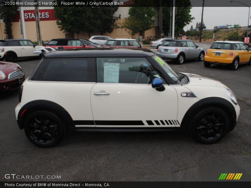 Pepper White / Grey/Carbon Black 2010 Mini Cooper S Hardtop