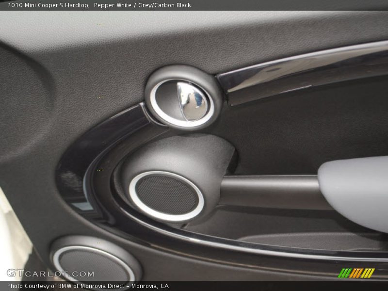 Pepper White / Grey/Carbon Black 2010 Mini Cooper S Hardtop