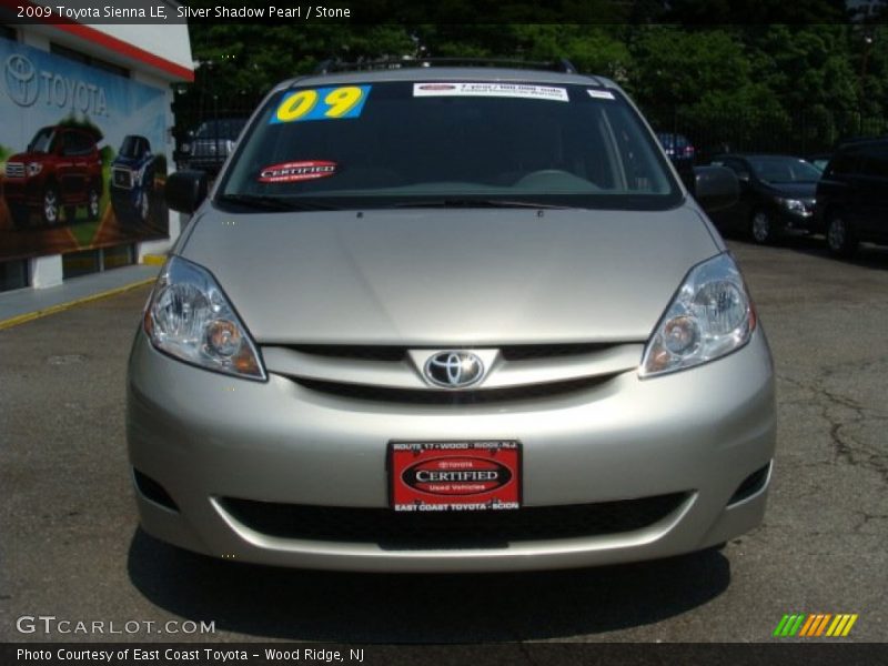 Silver Shadow Pearl / Stone 2009 Toyota Sienna LE