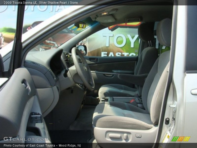 Silver Shadow Pearl / Stone 2009 Toyota Sienna LE