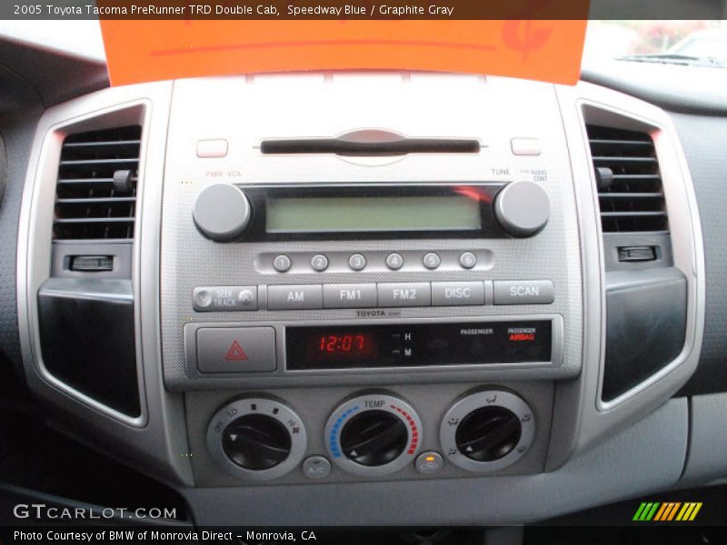 Controls of 2005 Tacoma PreRunner TRD Double Cab