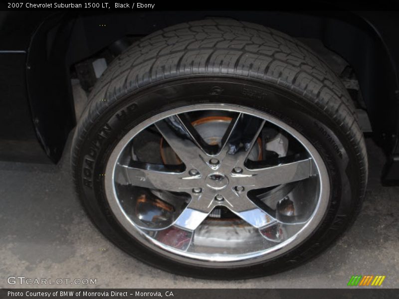 Custom Wheels of 2007 Suburban 1500 LT