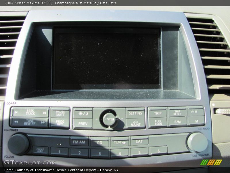 Champagne Mist Metallic / Cafe Latte 2004 Nissan Maxima 3.5 SE