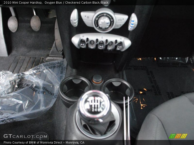 Oxygen Blue / Checkered Carbon Black/Black 2010 Mini Cooper Hardtop