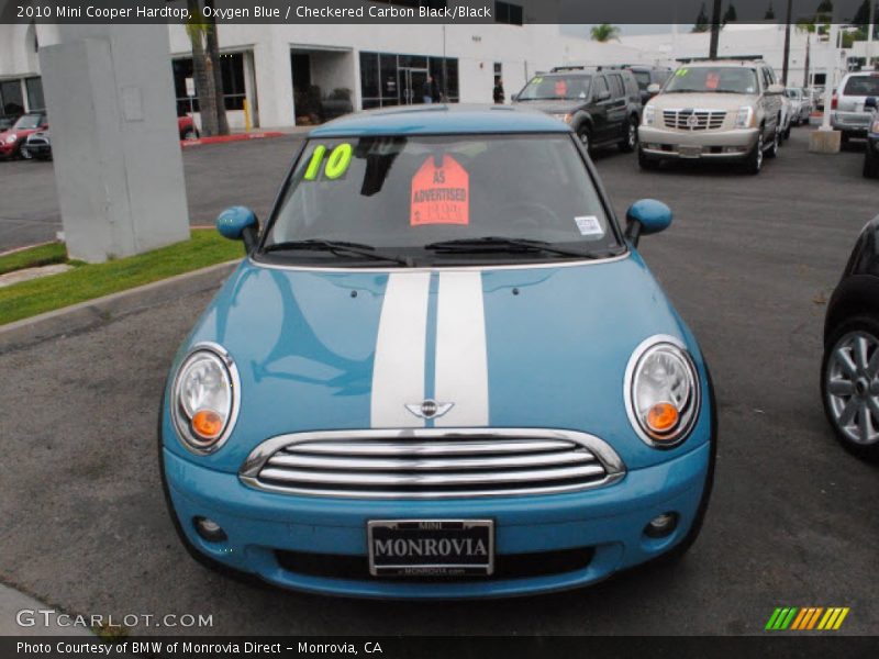Oxygen Blue / Checkered Carbon Black/Black 2010 Mini Cooper Hardtop