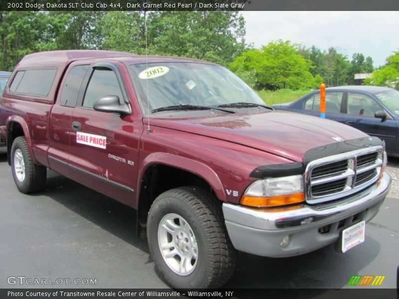 Dark Garnet Red Pearl / Dark Slate Gray 2002 Dodge Dakota SLT Club Cab 4x4