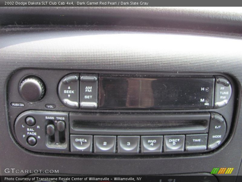 Dark Garnet Red Pearl / Dark Slate Gray 2002 Dodge Dakota SLT Club Cab 4x4