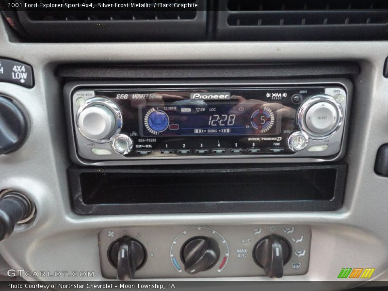 Silver Frost Metallic / Dark Graphite 2001 Ford Explorer Sport 4x4