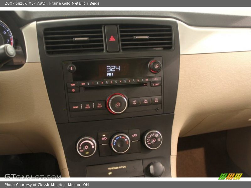 Prairie Gold Metallic / Beige 2007 Suzuki XL7 AWD