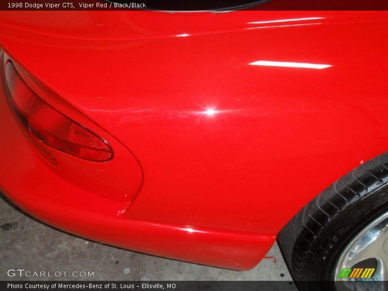 Viper Red / Black/Black 1998 Dodge Viper GTS