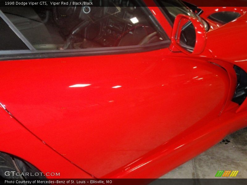 Viper Red / Black/Black 1998 Dodge Viper GTS