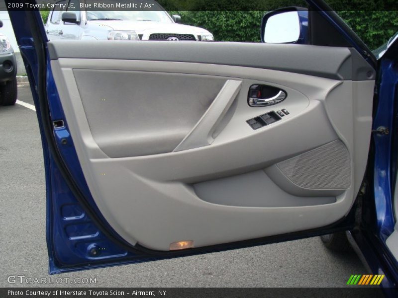 Blue Ribbon Metallic / Ash 2009 Toyota Camry LE