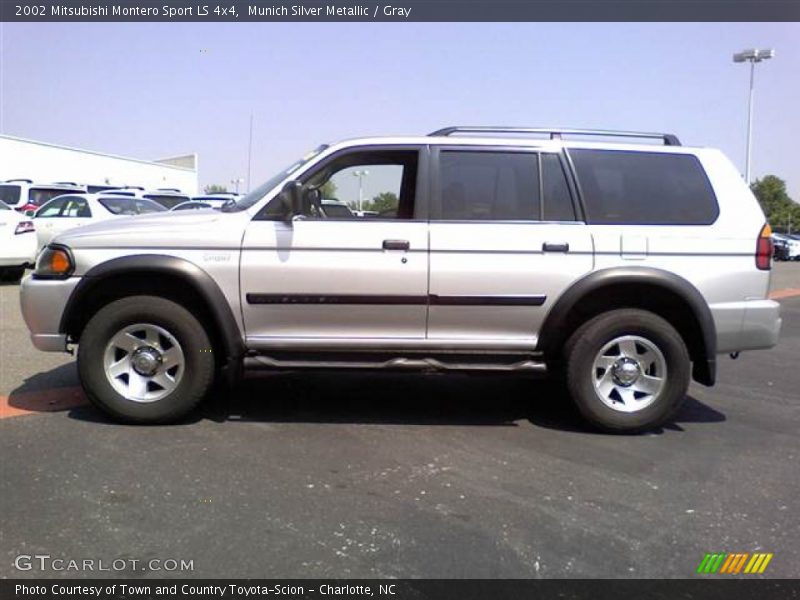  2002 Montero Sport LS 4x4 Munich Silver Metallic