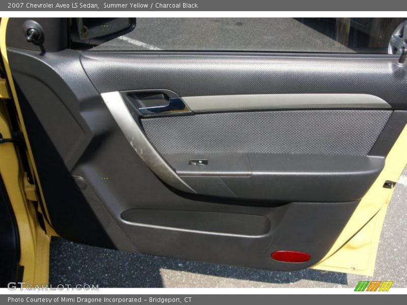 Summer Yellow / Charcoal Black 2007 Chevrolet Aveo LS Sedan