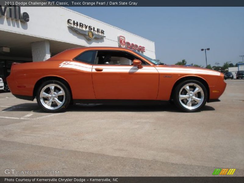 Toxic Orange Pearl / Dark Slate Gray 2011 Dodge Challenger R/T Classic