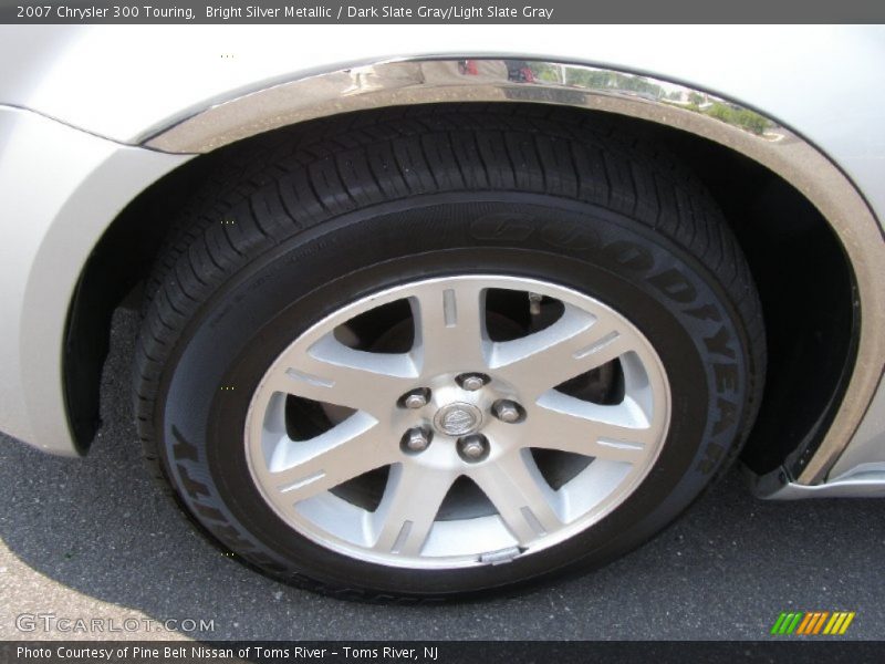 Bright Silver Metallic / Dark Slate Gray/Light Slate Gray 2007 Chrysler 300 Touring