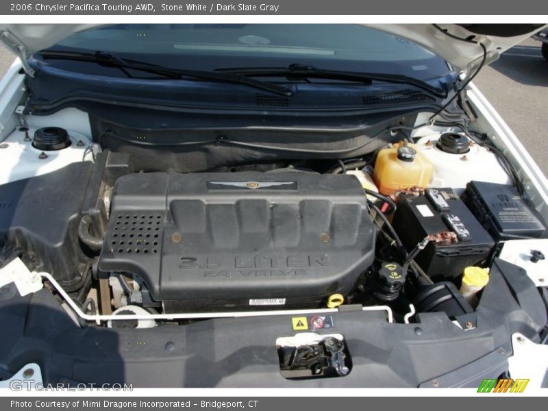 Stone White / Dark Slate Gray 2006 Chrysler Pacifica Touring AWD