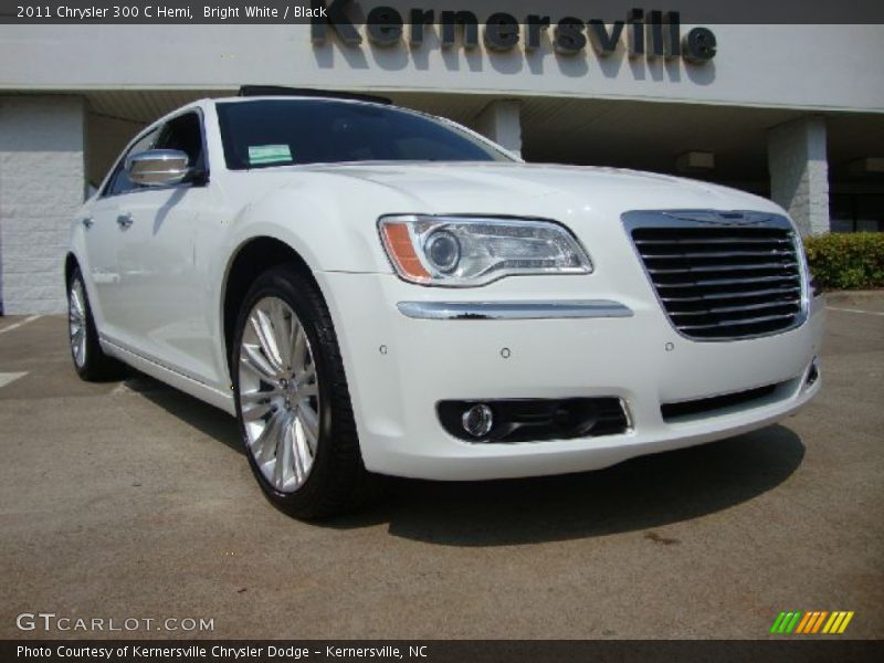 Bright White / Black 2011 Chrysler 300 C Hemi