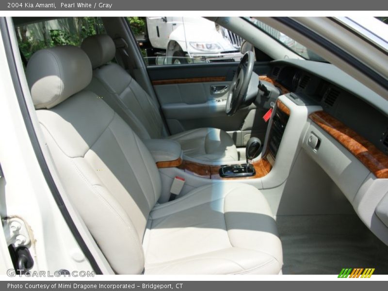 Pearl White / Gray 2004 Kia Amanti