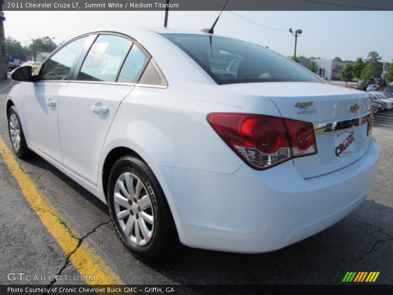 Summit White / Medium Titanium 2011 Chevrolet Cruze LT