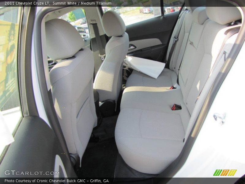 Summit White / Medium Titanium 2011 Chevrolet Cruze LT