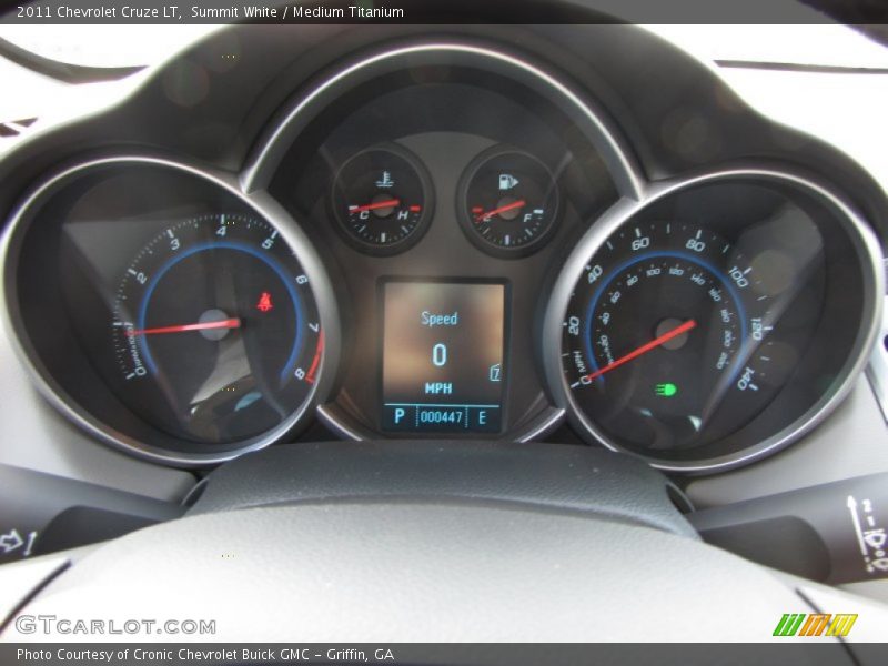 Summit White / Medium Titanium 2011 Chevrolet Cruze LT