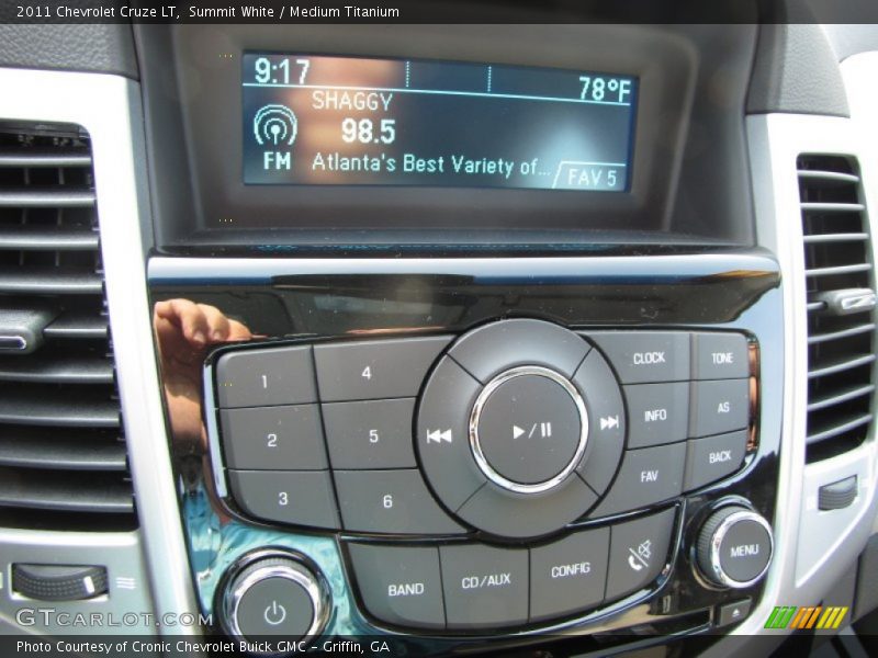 Summit White / Medium Titanium 2011 Chevrolet Cruze LT