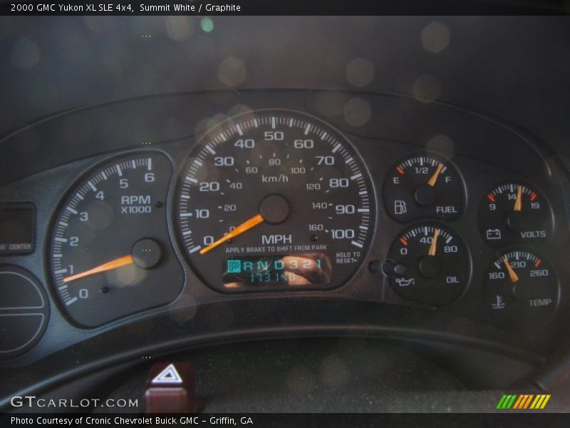Summit White / Graphite 2000 GMC Yukon XL SLE 4x4